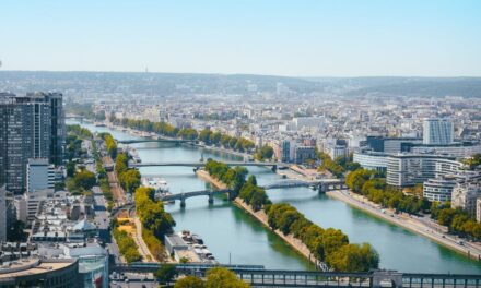Domiciliez votre entreprise en ligne en moins de 5 minutes avec Les Tricolores